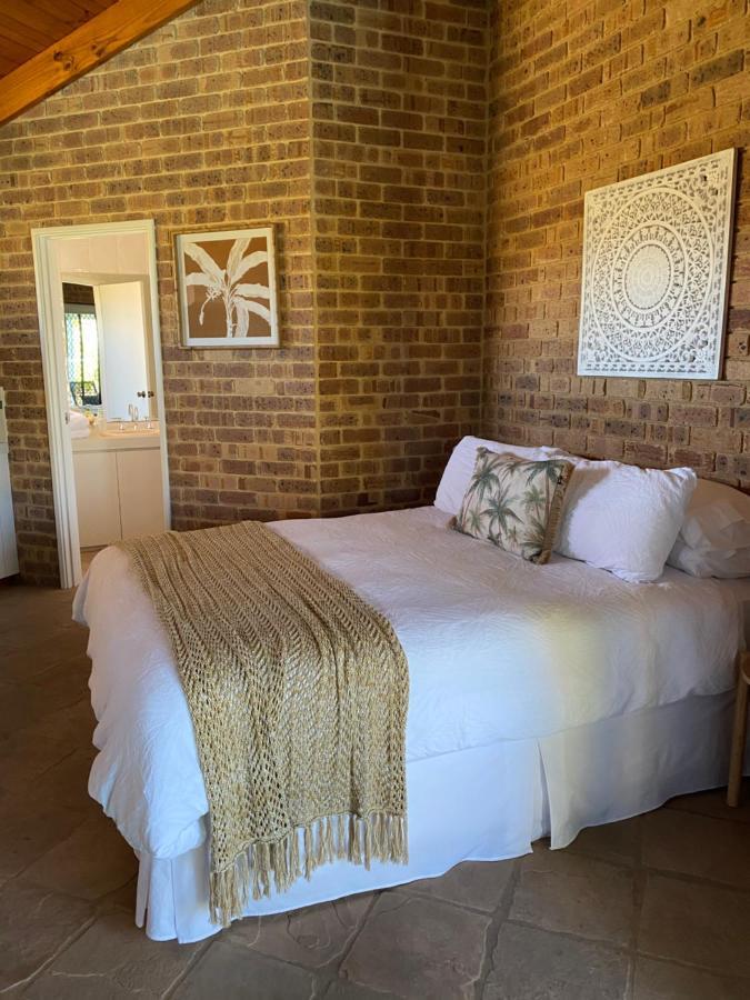 Nautilus Retreat Kalbarri B&B エクステリア 写真